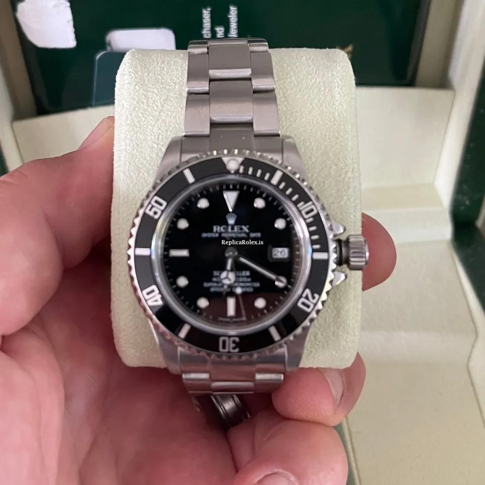 Affordable Replica Rolex Sea-dweller 4000 16600 Caliber 3135 Automatic Movement 40mm Steel Case Mens/unisex Watch - Image 12