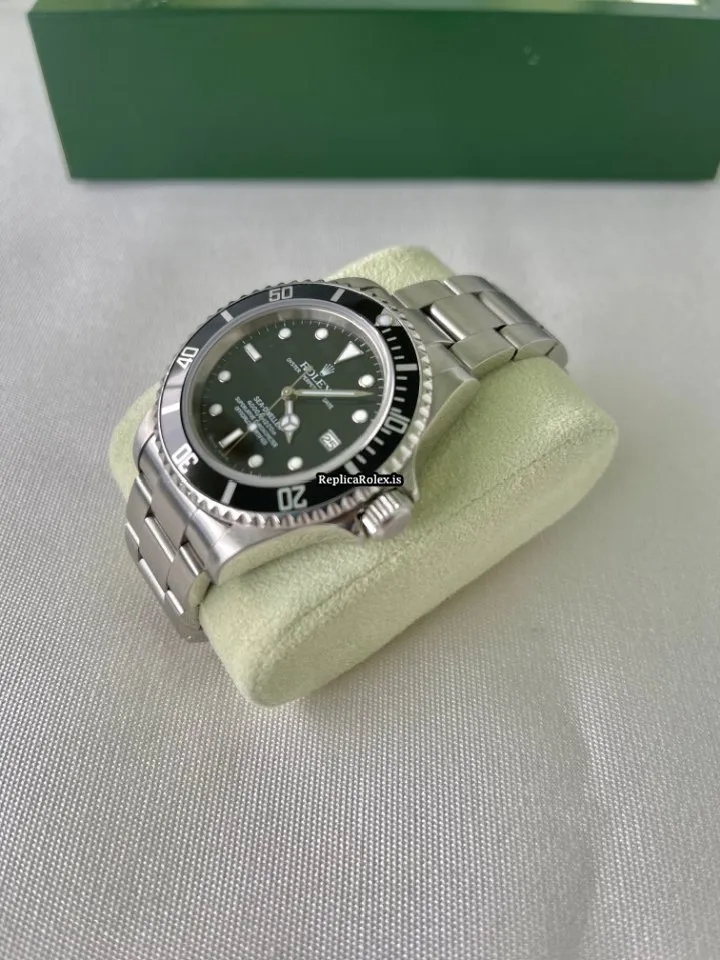 Affordable Replica Rolex Sea-dweller 4000 16600 Caliber 3135 Automatic Movement 40mm Steel Case Mens/unisex Watch - Image 3