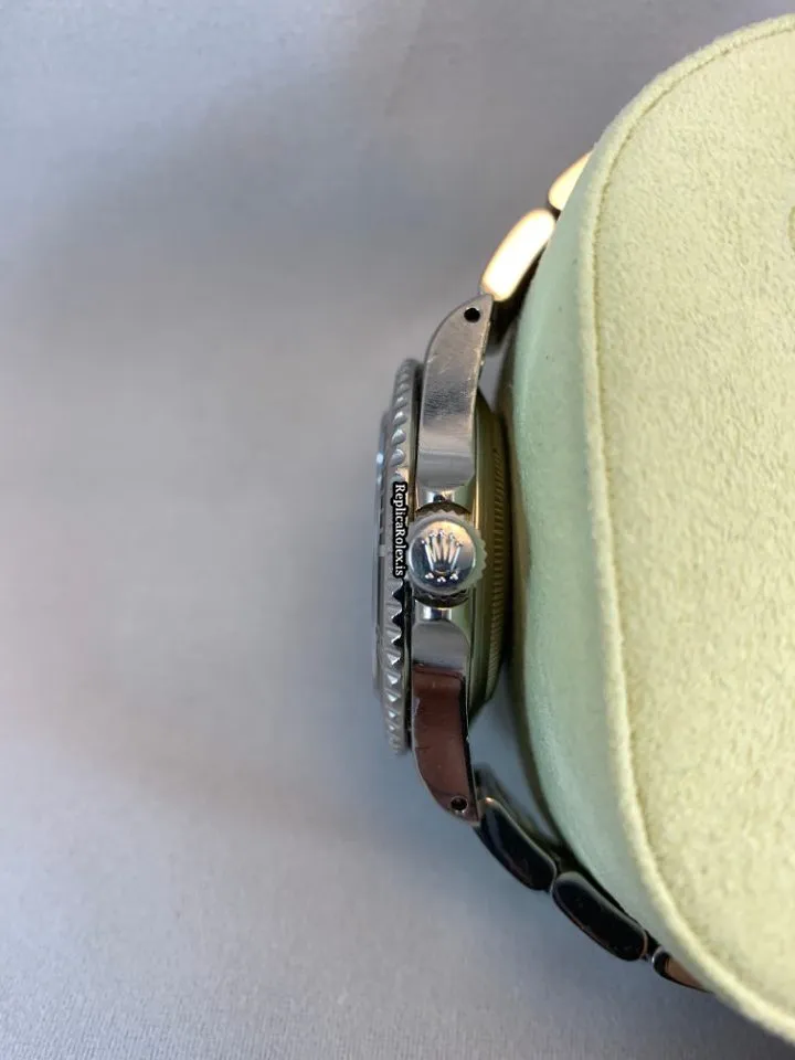 Excellent Replica Rolex Submariner (no Date) 14060 Caliber 3130 Automatic Movement 40mm Steel Case Mens/unisex Watch - Image 2