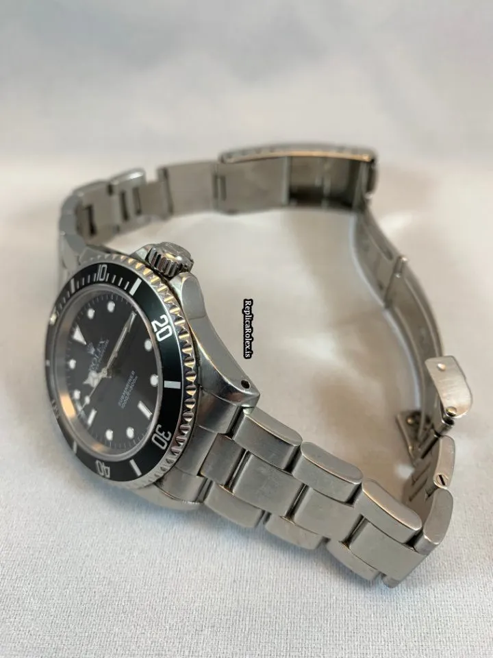 Excellent Replica Rolex Submariner (no Date) 14060 Caliber 3130 Automatic Movement 40mm Steel Case Mens/unisex Watch - Image 3