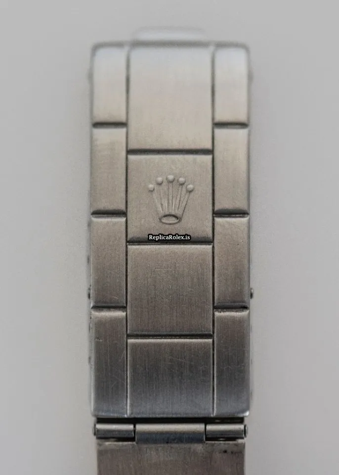 Swiss Fakes Rolex Submariner Date 1680 Caliber 1570 Automatic Movement 40mm Steel Case Mens/unisex Watch - Image 5