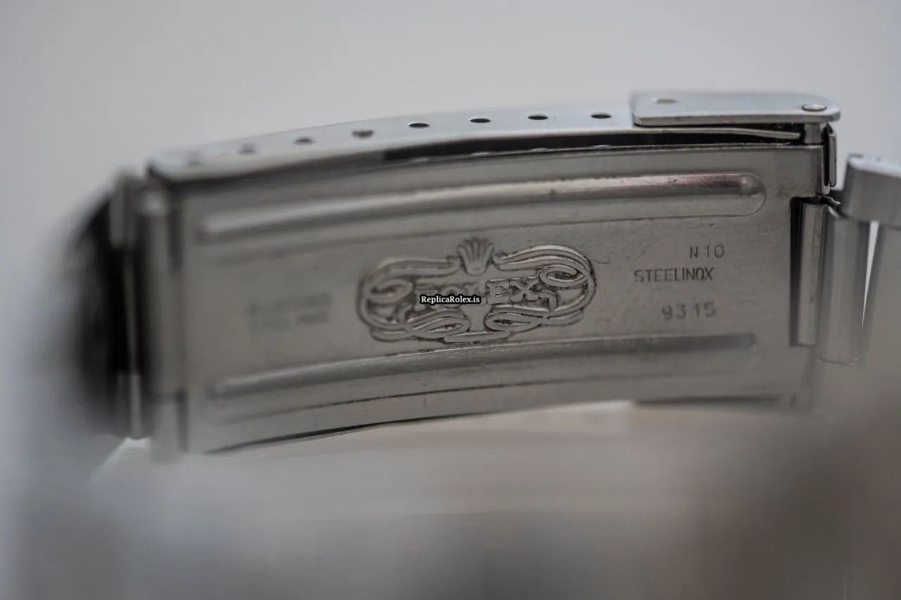 Swiss Fakes Rolex Submariner Date 1680 Caliber 1570 Automatic Movement 40mm Steel Case Mens/unisex Watch - Image 9