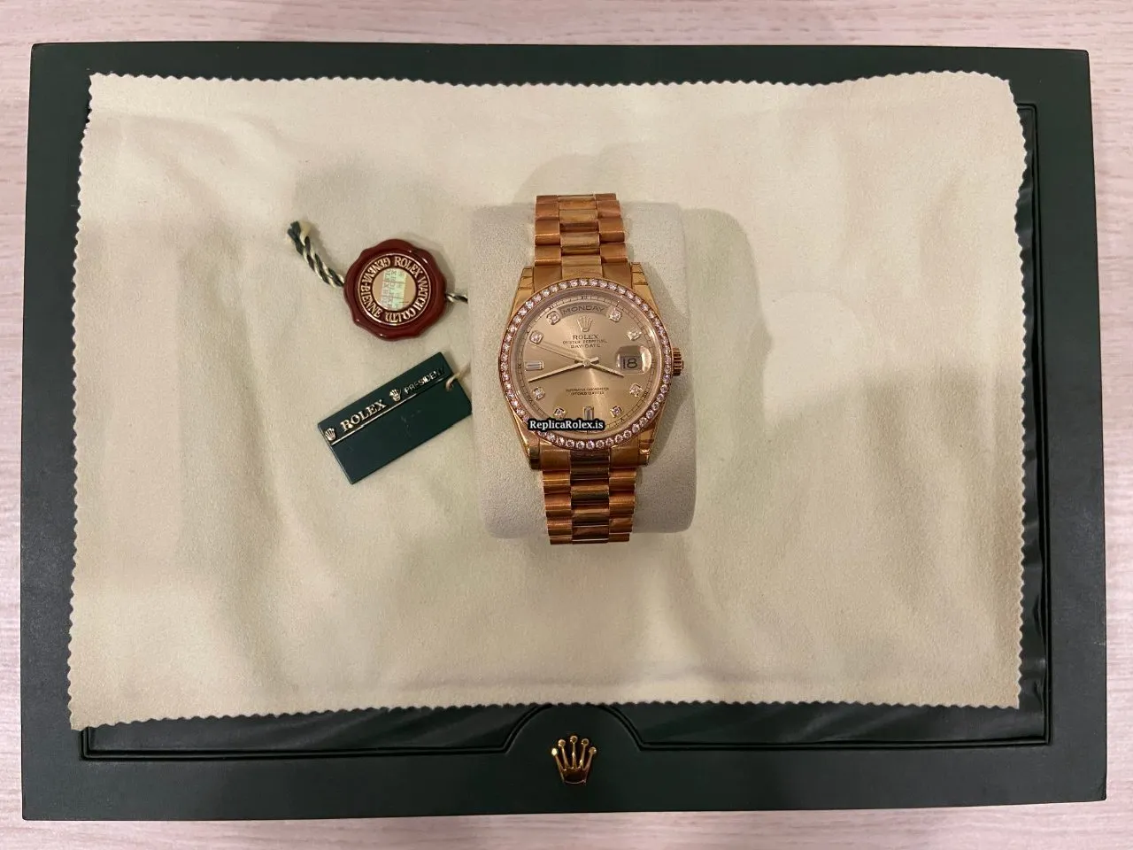 Fabulous Replica Rolex Day-date 36 118348 Automatic Movement 36mm Yellow Gold Case Mens/unisex Watch