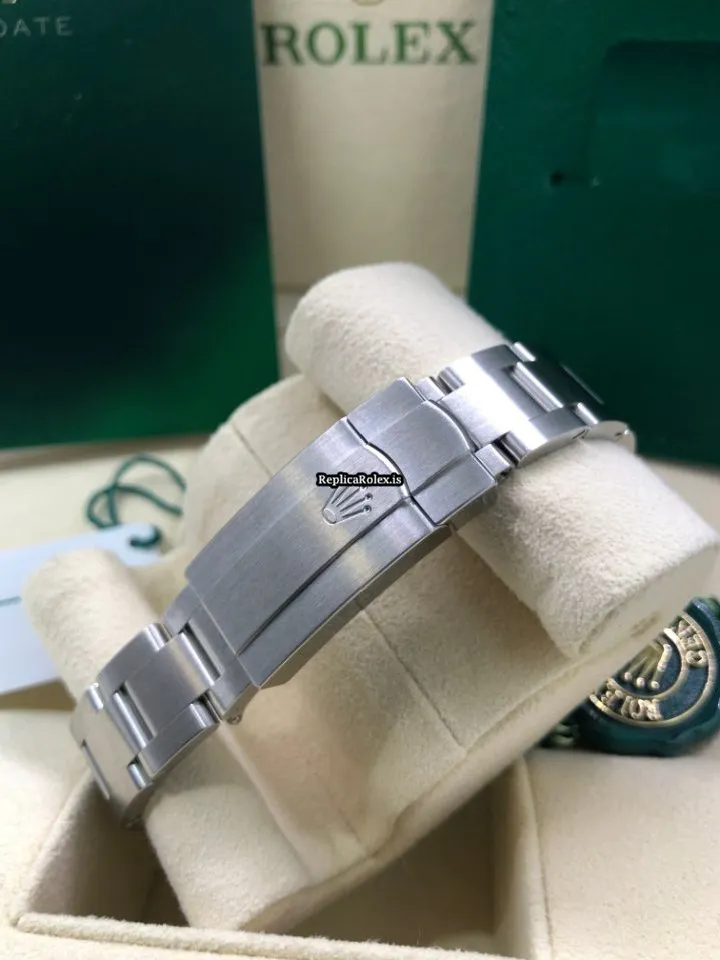 Swiss Replica Rolex Oyster Perpetual 31 277200 Caliber 2232 Automatic Movement 31mm Steel Case Womens Watch - Image 7