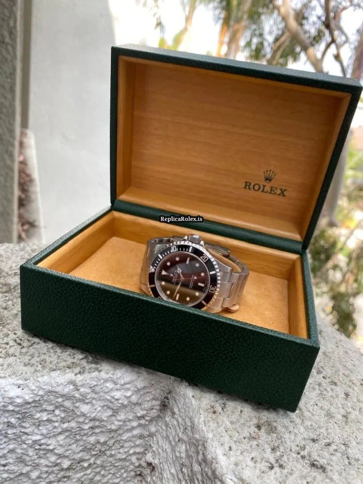 Luxury Replica Rolex Submariner (no Date) 14060 Caliber 3000 Automatic Movement 40mm Steel Case Mens/unisex Watch - Image 3