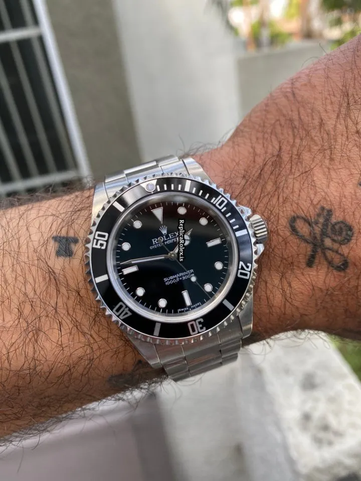 Luxury Replica Rolex Submariner (no Date) 14060 Caliber 3000 Automatic Movement 40mm Steel Case Mens/unisex Watch - Image 5