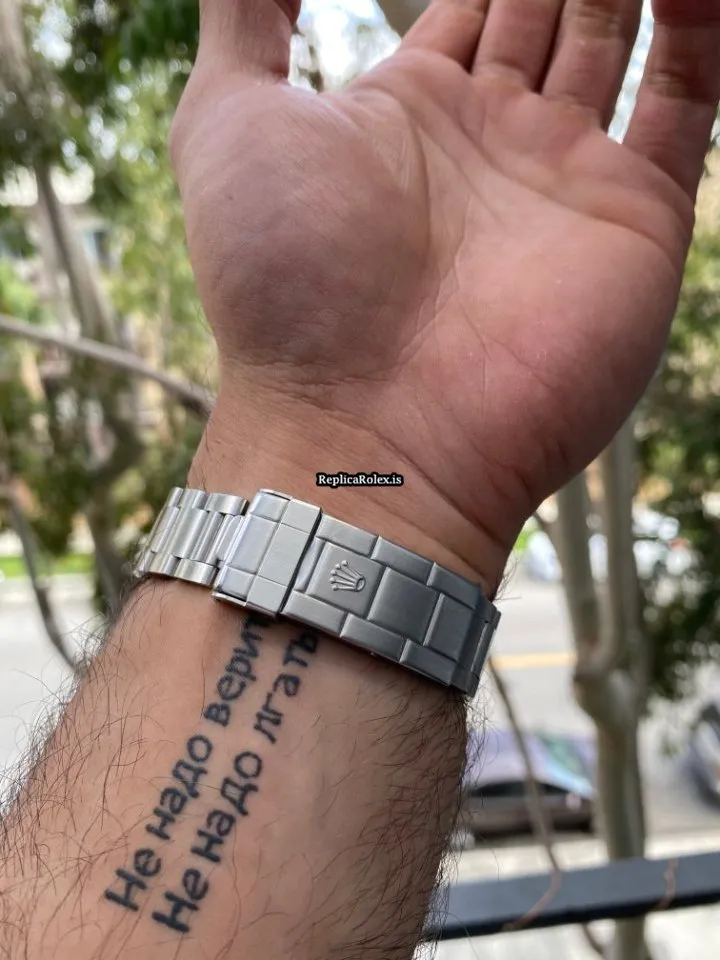 Luxury Replica Rolex Submariner (no Date) 14060 Caliber 3000 Automatic Movement 40mm Steel Case Mens/unisex Watch - Image 7