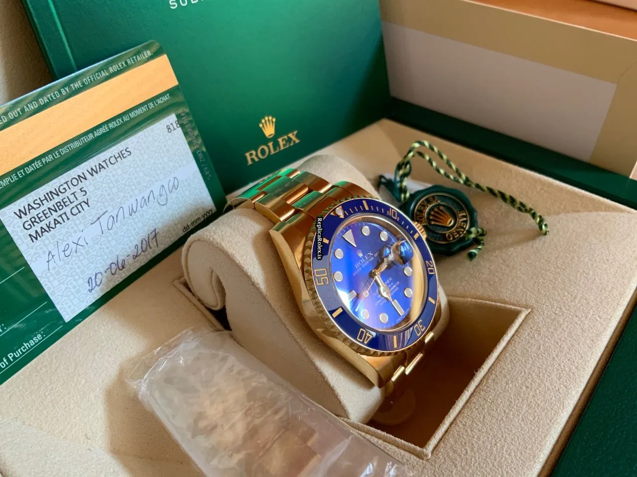 Lovely Imitation Rolex Submariner Date 116618lb Caliber 3135 Automatic Movement 40mm Yellow Gold Case Mens/unisex Watch - Image 5