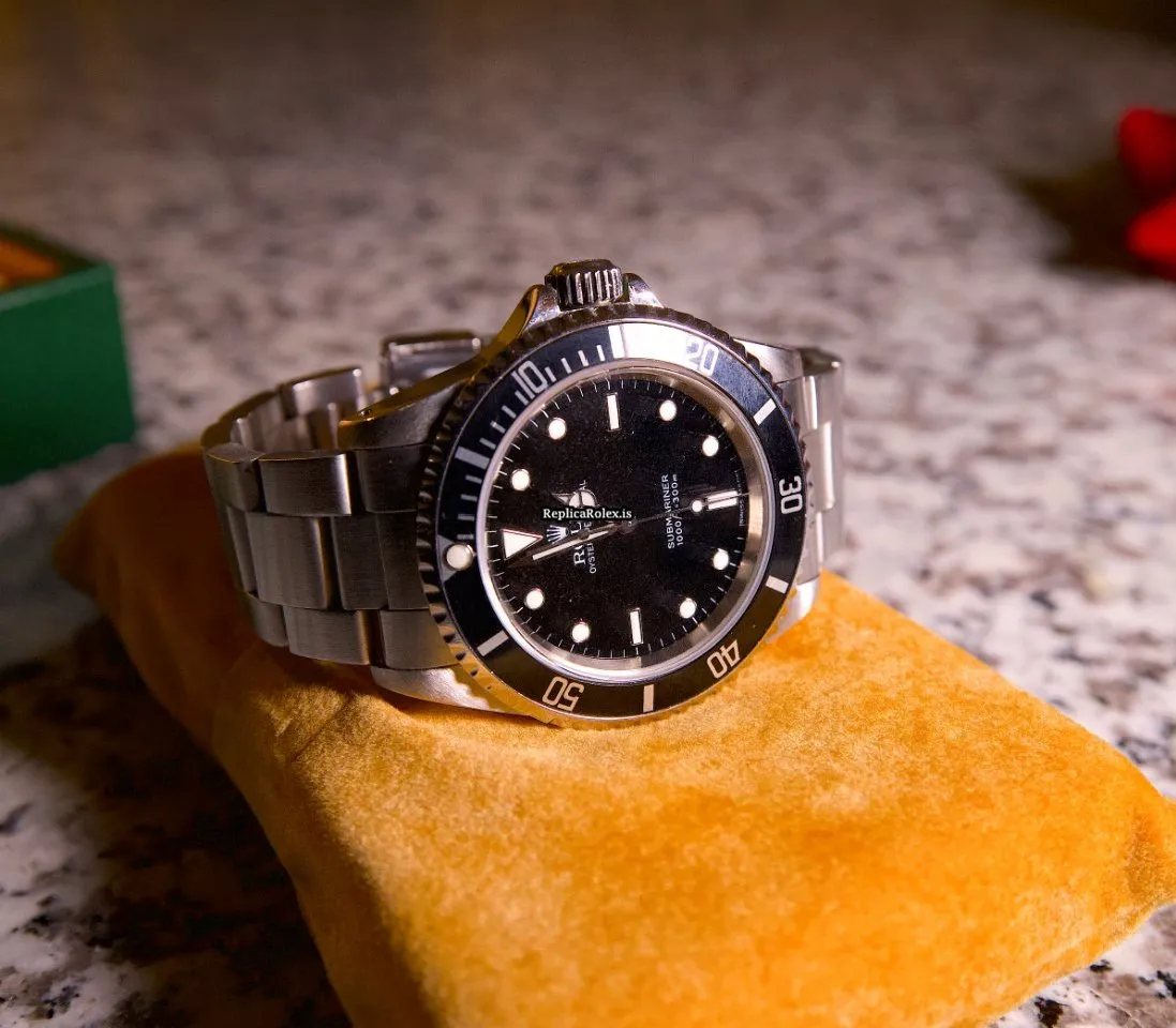 Superb Replica Rolex Submariner (no Date) 14060 Caliber 3000 Automatic Movement 40mm Steel Case Mens/unisex Watch - Image 7