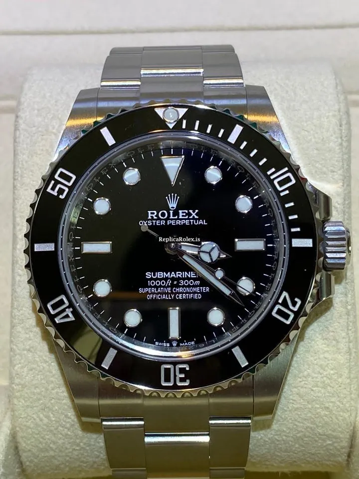 Well Made Fake Rolex Submariner (no Date) 124060 Caliber 3230 Automatic Movement 41x40mm Steel Case Mens/unisex Watch - Image 2
