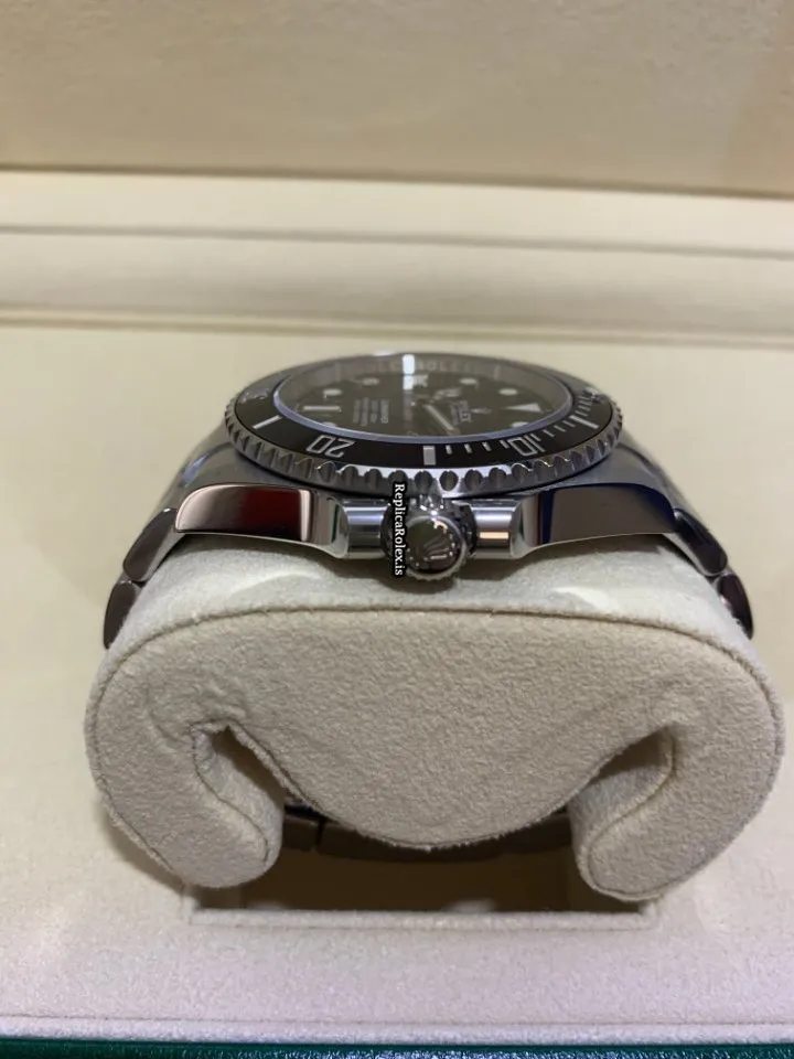 Well Made Fake Rolex Submariner (no Date) 124060 Caliber 3230 Automatic Movement 41x40mm Steel Case Mens/unisex Watch - Image 6