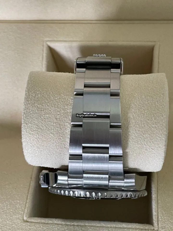 Marvellous Copy Rolex Submariner (no Date) 114060 Caliber 3130 Automatic Movement 40mm Steel Case Mens/unisex Watch - Image 6