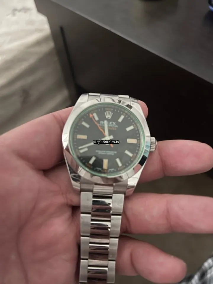 Design Replica Rolex Milgauss 116400gv Caliber 3131 Automatic Movement 40mm Steel Case Mens/unisex Watch - Image 5