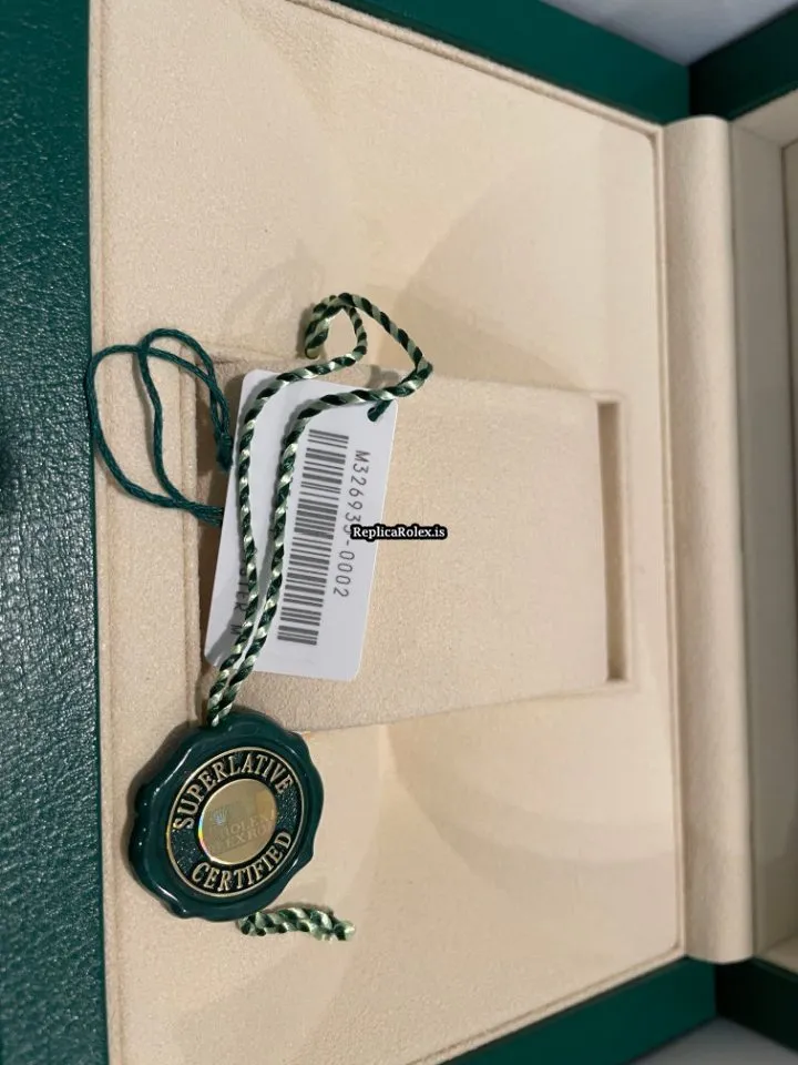 1:1 Replicas Rolex Sky-dweller 326933 Caliber 9001 Automatic Movement 42mm Gold/steel Case Mens/unisex Watch - Image 10