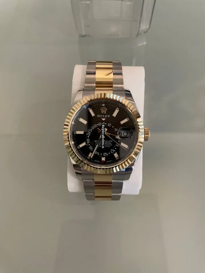 1:1 Replicas Rolex Sky-dweller 326933 Caliber 9001 Automatic Movement 42mm Gold/steel Case Mens/unisex Watch - Image 7