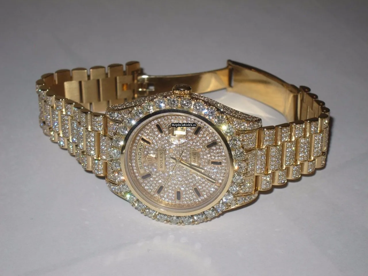 Affordable Imitation Rolex Day-date II Self Winding Automatic 41mm Yellow Gold Case Mens/unisex Watch - Image 3