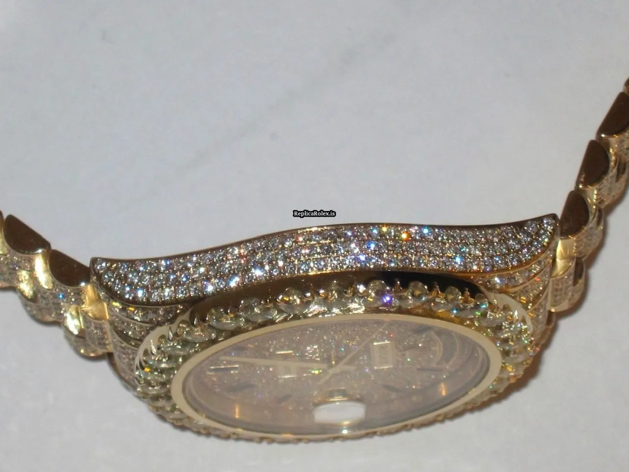 Affordable Imitation Rolex Day-date II Self Winding Automatic 41mm Yellow Gold Case Mens/unisex Watch - Image 7