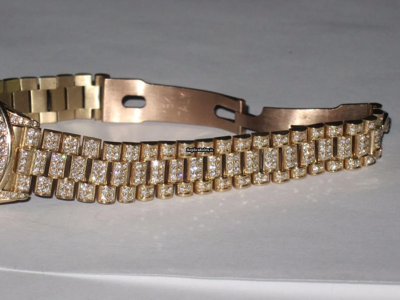 Cool Fake Rolex Datejust Self Winding Automatic 26mm Yellow Gold Case Womens Watch - Image 4