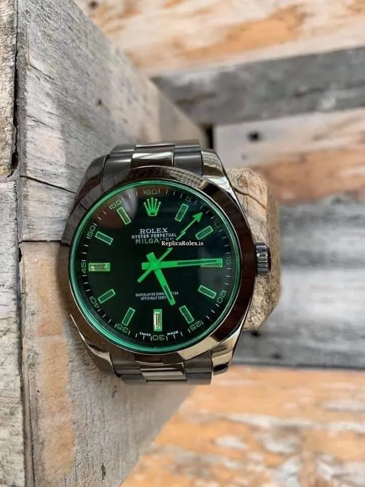 Amazing Knockoff Rolex Milgauss 116400 Automatic Movement Mens/unisex Watch - Image 2