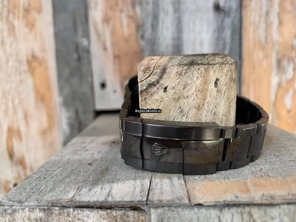 Amazing Knockoff Rolex Milgauss 116400 Automatic Movement Mens/unisex Watch - Image 4