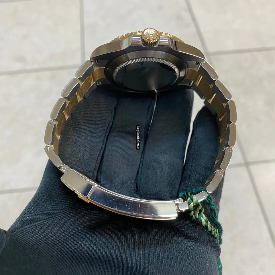 Amazing Replica Rolex Submariner Date 126613lb Caliber 3235 Automatic Movement 41mm Gold/steel Case Mens/unisex Watch - Image 10