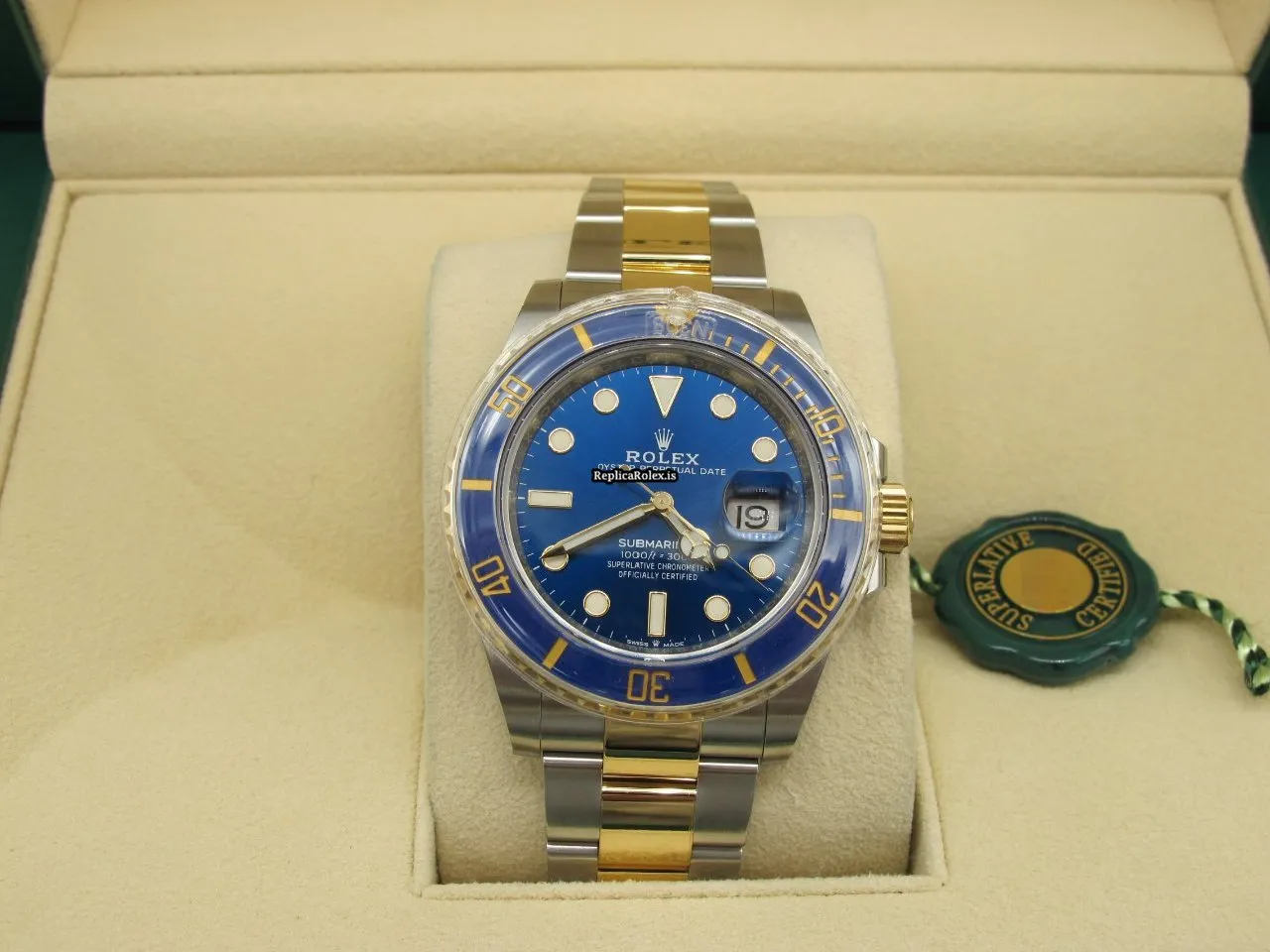 Amazing Replica Rolex Submariner Date 126613lb Caliber 3235 Automatic Movement 41mm Gold/steel Case Mens/unisex Watch - Image 2