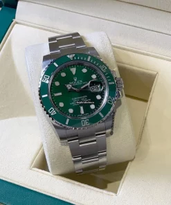 Swiss Clone Rolex Submariner Date 116610lv Caliber 3135 Automatic Movement 40mm Steel Case Mens/unisex Watch