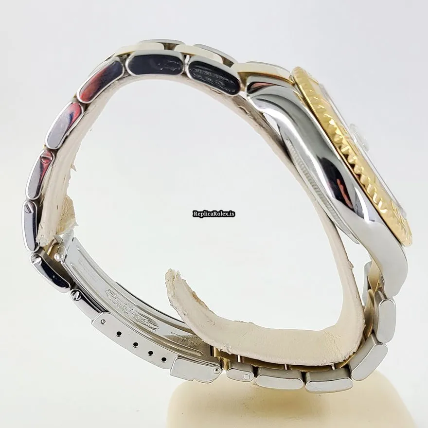 Beautiful Replica Rolex Yacht-master 40 16623 Caliber 3135 Automatic Movement 40mm Gold/steel Case Mens/unisex Watch - Image 5