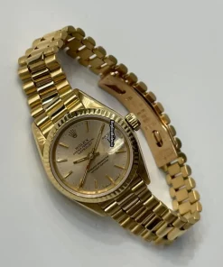 Suitable Fake Rolex Lady-datejust 69178 Caliber 2135 Automatic Movement 26mm Yellow Gold Case Womens Watch