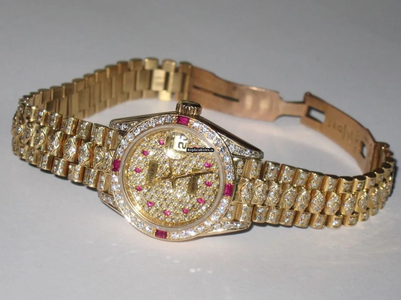 Fabulous Fake Rolex Datejust Self Winding Automatic 26mm Yellow Gold Case Womens Watch - Image 4