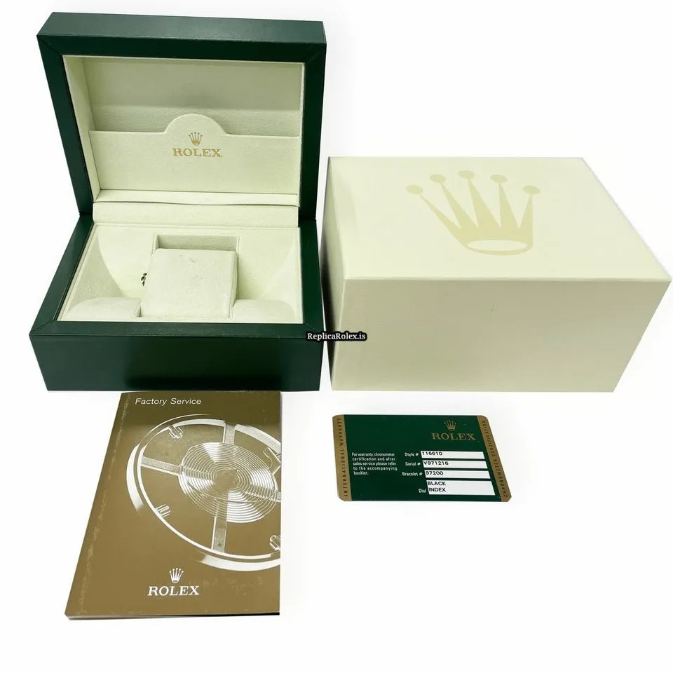 Perfect Replica Rolex Submariner Date 116610 Automatic Movement 40mm Steel Case Mens/unisex Watch - Image 4