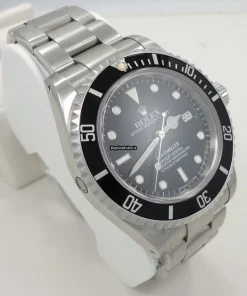 Fabulous Replicas Rolex Sea-dweller 4000 16600 Automatic Movement 40mm Steel Case Mens/unisex Watch