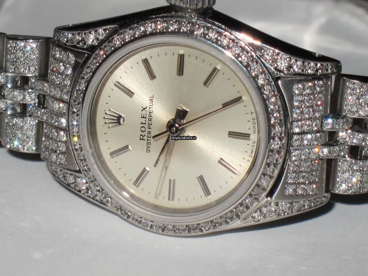 Fabulous Replica Rolex Datejust Self Winding Automatic 26mm Steel Case Womens Watch