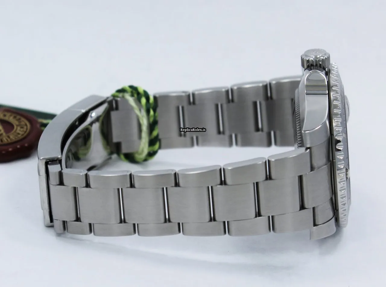 Excellent Replicas Rolex Submariner Date 116610 Automatic Movement 40mm Steel Case Mens/unisex Watch - Image 12