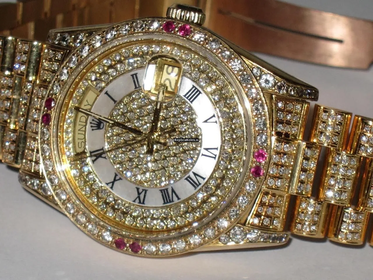 Wonderful Replica Rolex Day-date Self Winding Automatic 36mm Yellow Gold Case Mens/unisex Watch