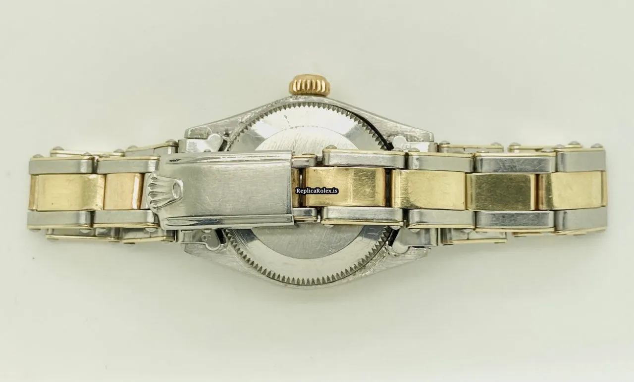 Affordable Fake Rolex Oyster Perpetual 26 6718 Caliber 2030 Automatic Movement 24mm Gold/steel Case Womens Watch - Image 4