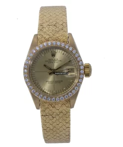 Amazing Replica Rolex Lady-datejust 6900 Automatic Movement 26mm Yellow Gold Case Womens Watch