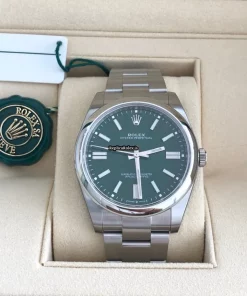Fine Replica Rolex Oyster Perpetual 124300 Caliber 3230 Automatic Movement 41mm Steel Case Mens/unisex Watch