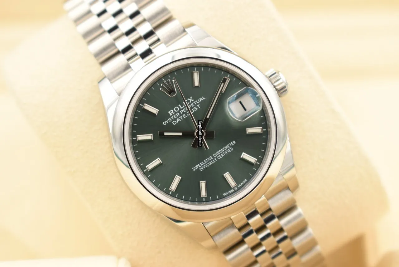 Defect Replica Rolex Lady-datejust 278240 Caliber 2236 Automatic Movement 31mm Steel Case Womens Watch