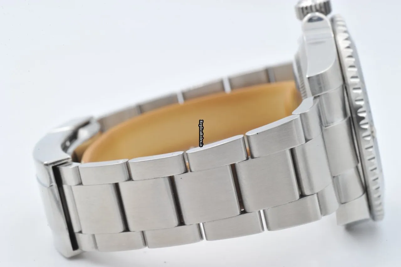 Remarkable Replica Rolex Submariner 114060 Caliber 3130 Automatic Movement 40mm Steel Case Mens/unisex Watch - Image 9