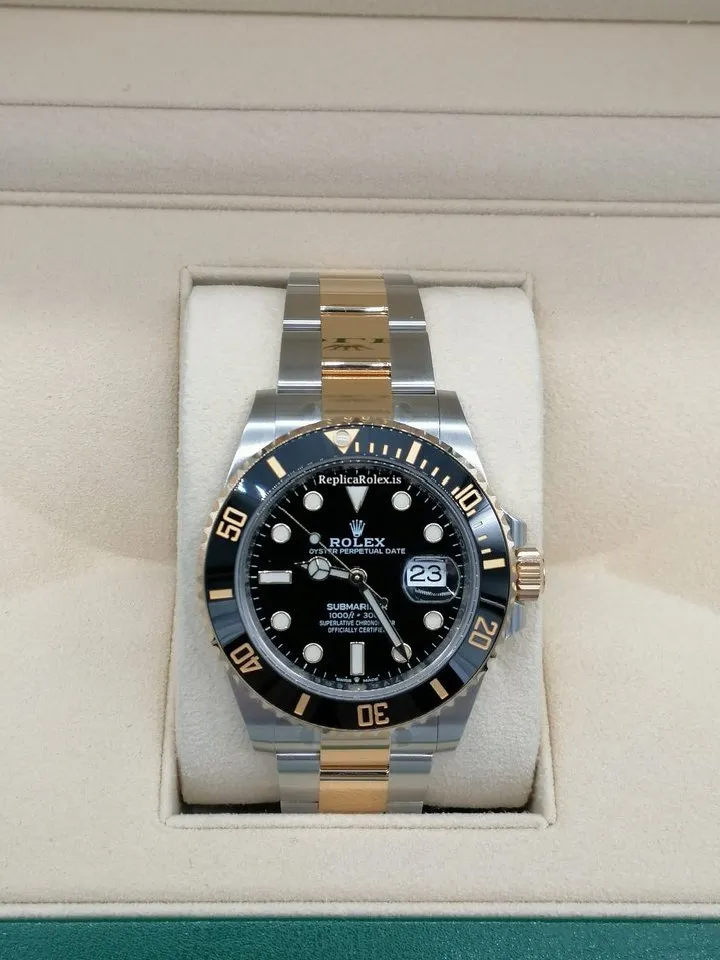 Reliable Fake Rolex Submariner Date 126613ln Caliber 3235 Automatic Movement 41mm Gold/steel Case Mens/unisex Watch - Image 2