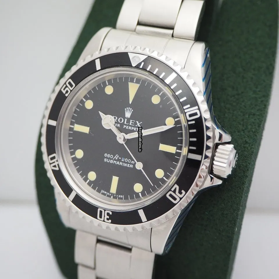 Lovely Fake Rolex Submariner 5513/0 Caliber 1520 Automatic Movement 40mm Steel Case Watch