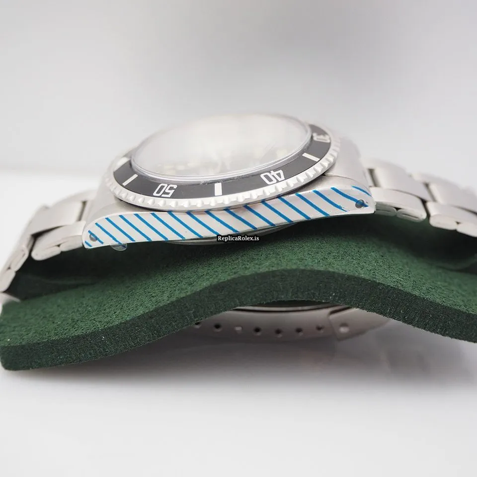 Lovely Fake Rolex Submariner 5513/0 Caliber 1520 Automatic Movement 40mm Steel Case Watch - Image 4