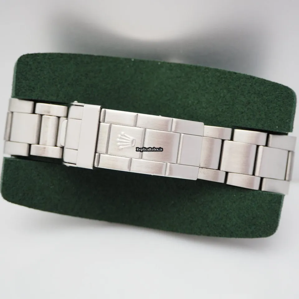 Lovely Fake Rolex Submariner 5513/0 Caliber 1520 Automatic Movement 40mm Steel Case Watch - Image 6