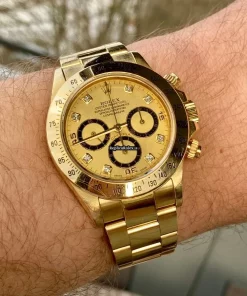 Wonderful Fake Rolex Daytona 16528 Caliber 4030 Automatic Movement 40mm Yellow Gold Case Mens/unisex Watch