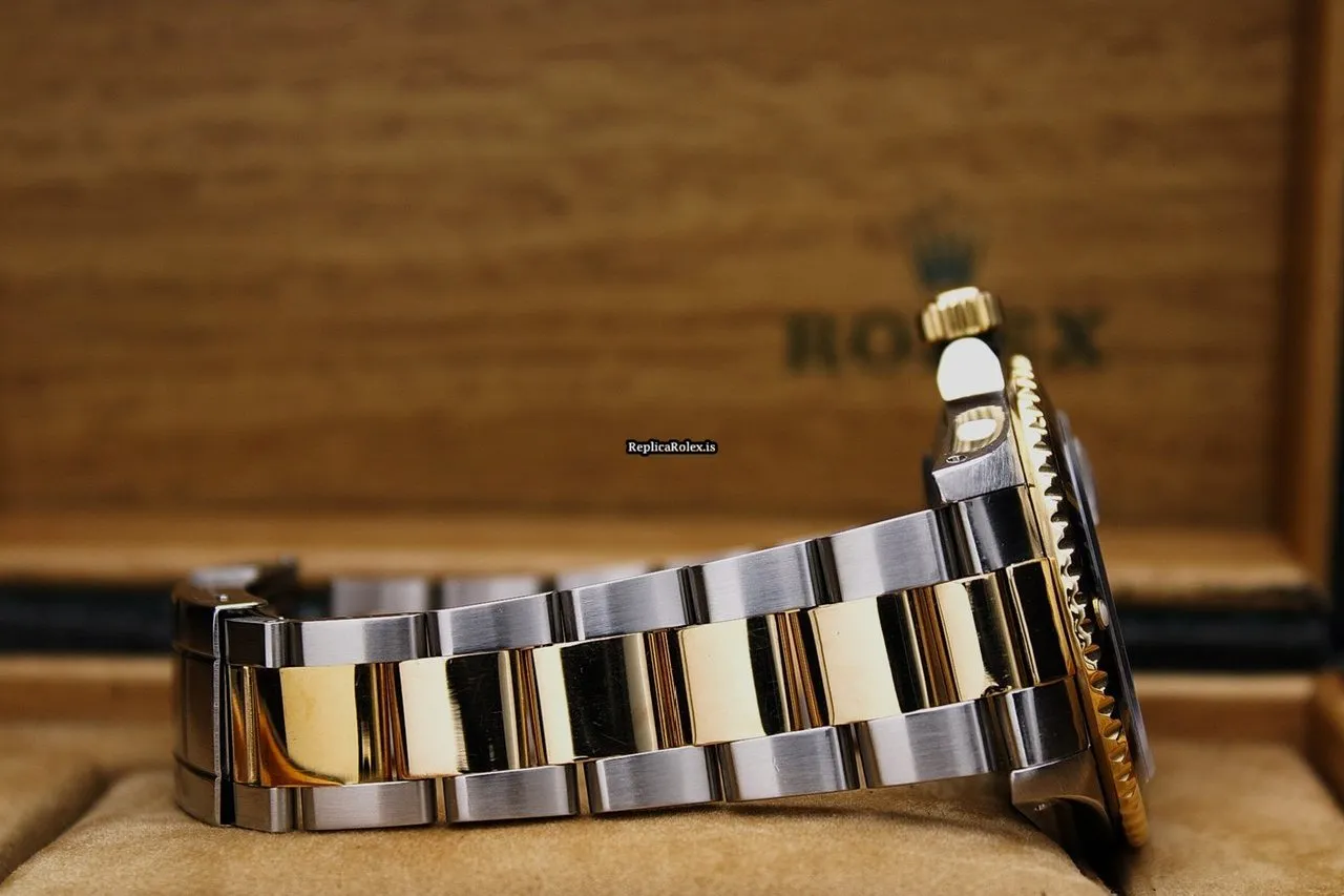Luxury Fake Rolex Submariner Date 16613 Caliber 3135 Automatic Movement 40mm Gold/steel Case Mens/unisex Watch - Image 8