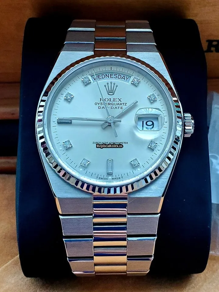 High Quality Replica Rolex Day-date Oysterquartz 19019 Caliber 5055 Quartz Movement 36mm White Gold Case Mens/unisex Watch - Image 2