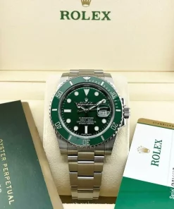 Great Replica Rolex Submariner Date 116610lv Caliber 3135 Automatic Movement 40mm Steel Case Mens/unisex Watch