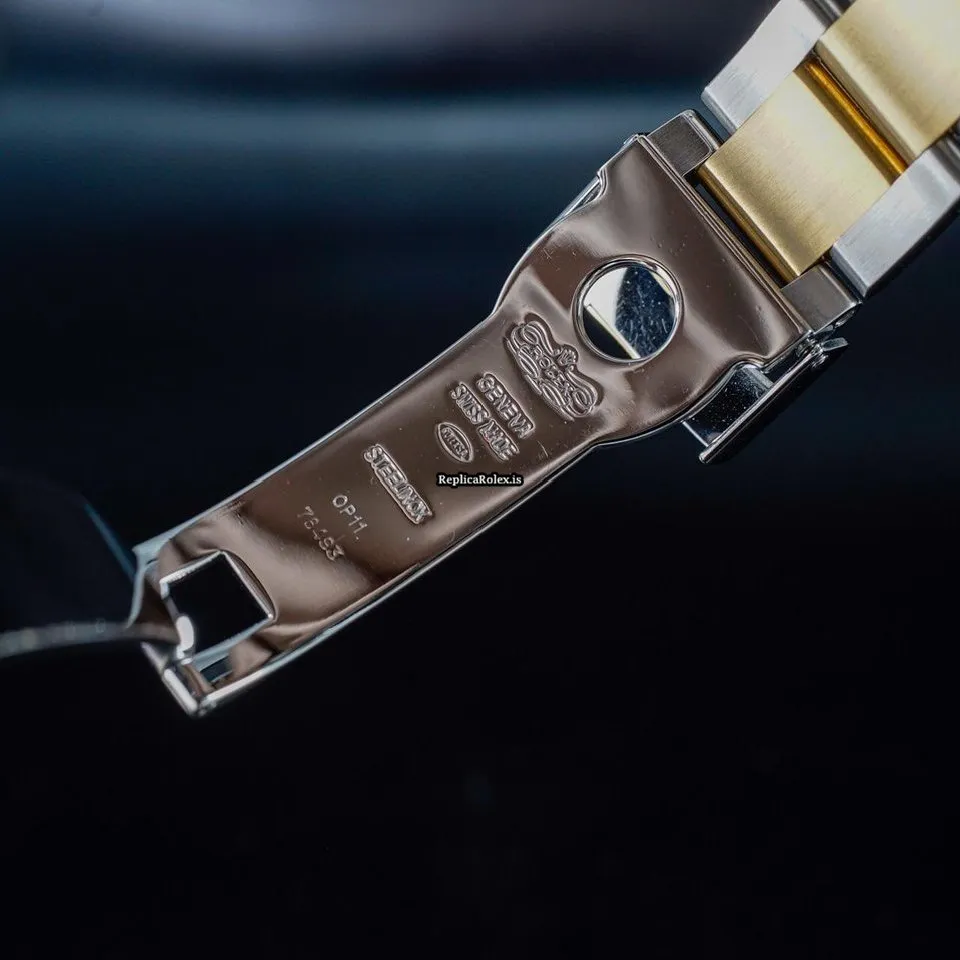 Nice Replicas Rolex Daytona 116523 Caliber 4130 Automatic Movement 40mm Gold/steel Case Mens/unisex Watch - Image 7