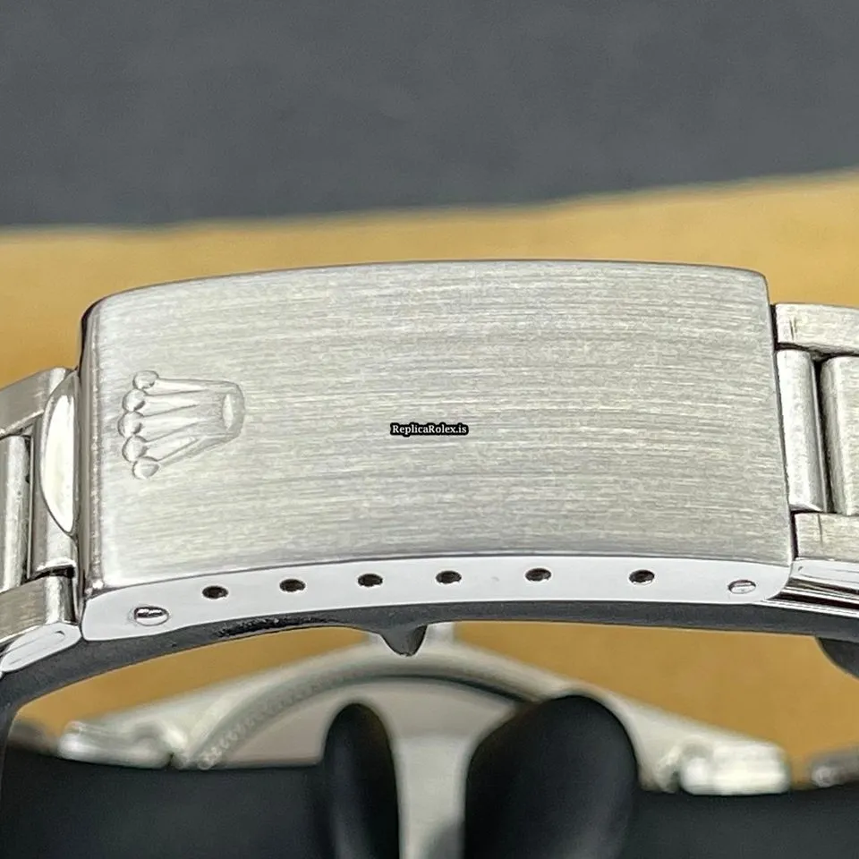 Remarkable Fake Rolex Oyster Perpetual 34 1007 Caliber 1570 Automatic Movement 34mm Steel Case Mens/unisex Watch - Image 7